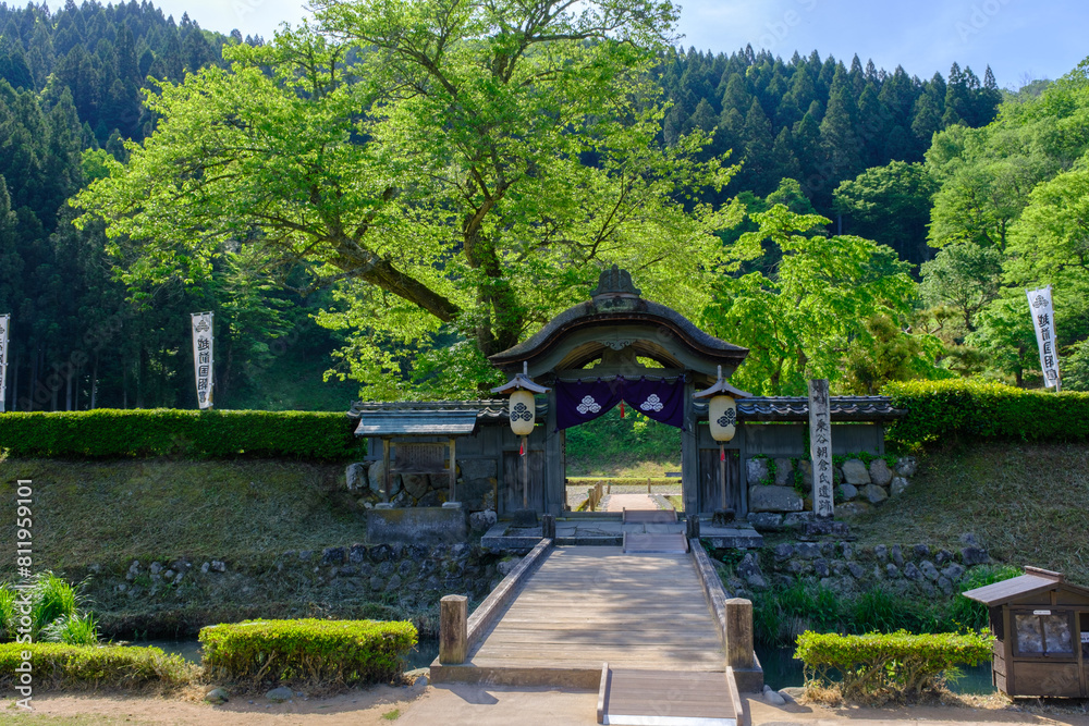 一乗谷朝倉氏遺跡 唐門 Stock 写真 | Adobe Stock