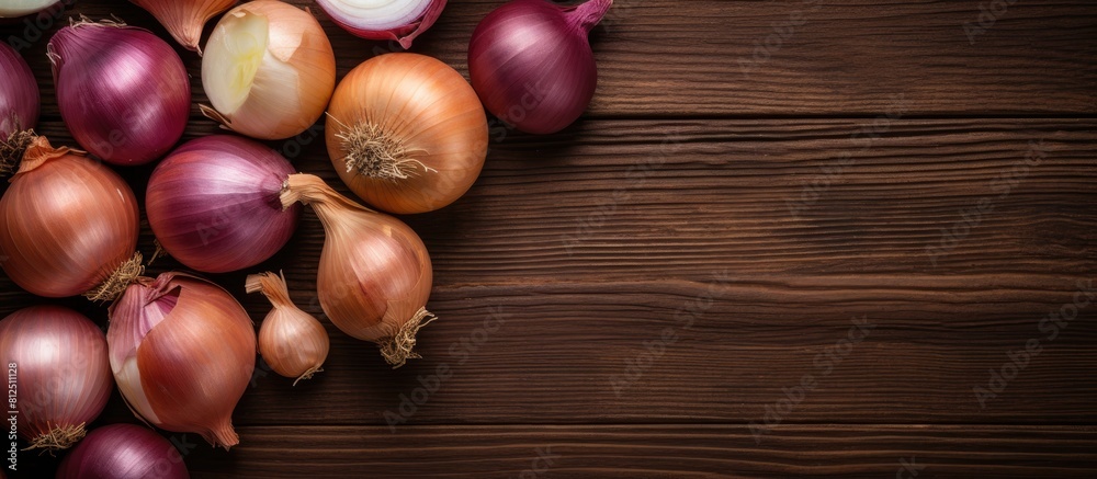Obraz premium Top view of small onion heads and onion seeds creating a background A copy space image showcasing bulbs and seeds of onions