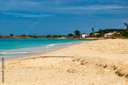 Caribbean beach - Antigua Island © Vlad Ispas