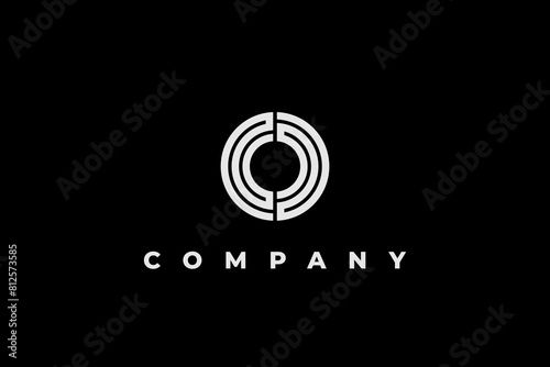letter o and m monogram logo