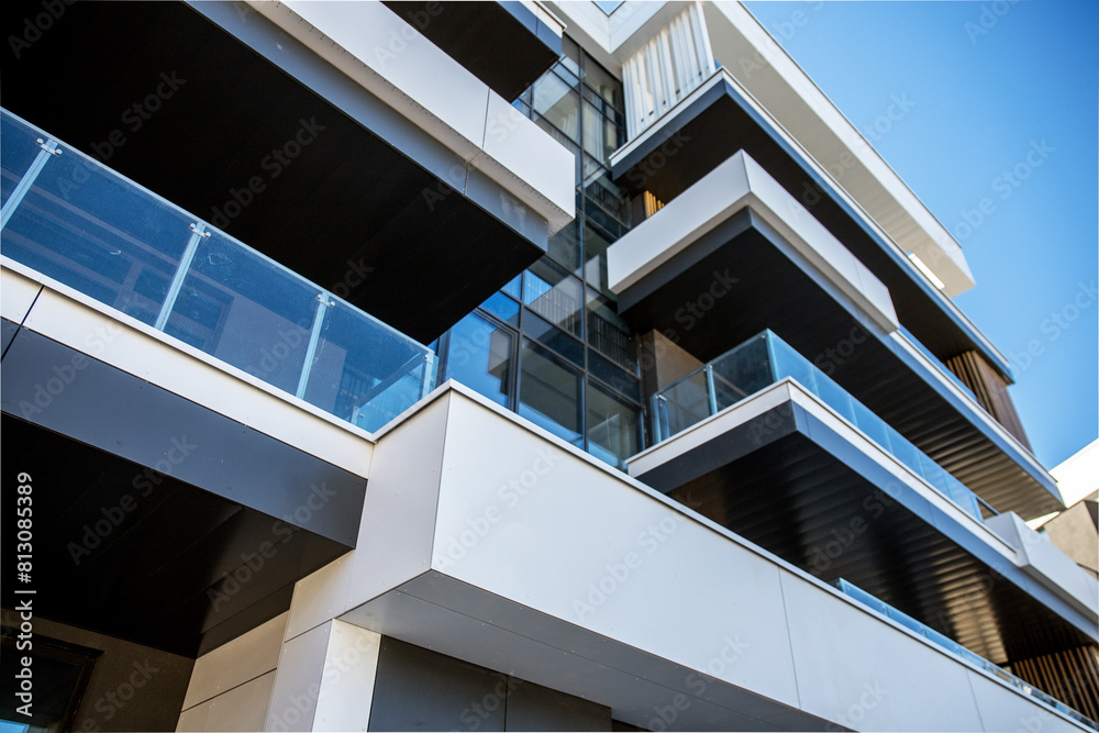 Перейти к странице
|Пред12345...10Далее
Detail in Modern residential flat apartment building exterior. Fragment of New luxury house and home complex. Part of City Real estate property and condo archit Перейти к странице
|Пред12345...10Далее
Detail in Modern residential flat apartment building exterior. Fragment of New luxury house and home complex. Part of City Real estate property and condo archit