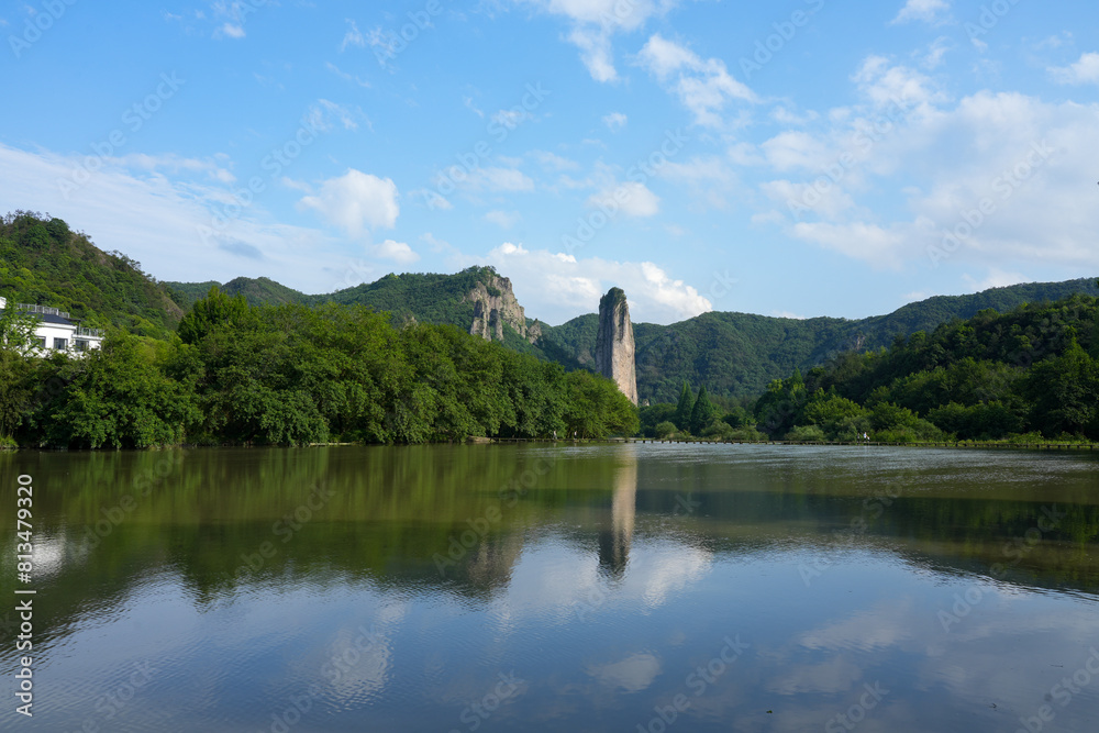Fototapeta premium lake and mountains