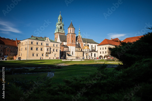 Obraz na płótnie Wawel Royal Castle - beautiful summer landscape - city of Krakow - sightseeing w salonie