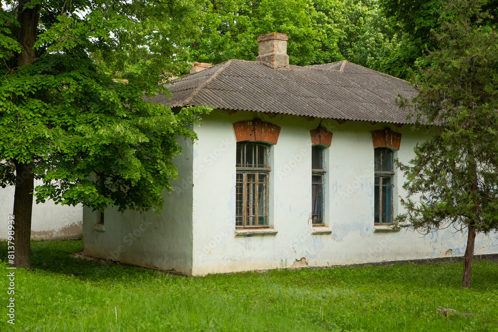 abandoned rural house in the Republic of Moldova, village life in Eastern Europe abandoned rural house in the Republic of Moldova, village life in Eastern Europe