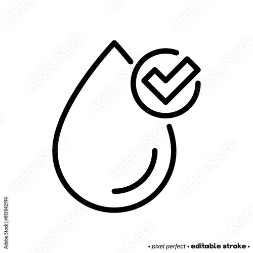 Purified water thin line icon. Water drop with check mark, tick. Pixel perfect, editable stroke. Vector illustration.