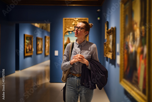 women in the museum looks at art exhibitions gallery