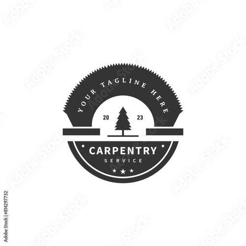Vintage saw icon for carpentry logo design illustration 3
