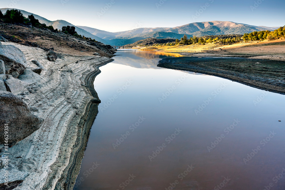 Naklejka premium Sequía en el Burguillo