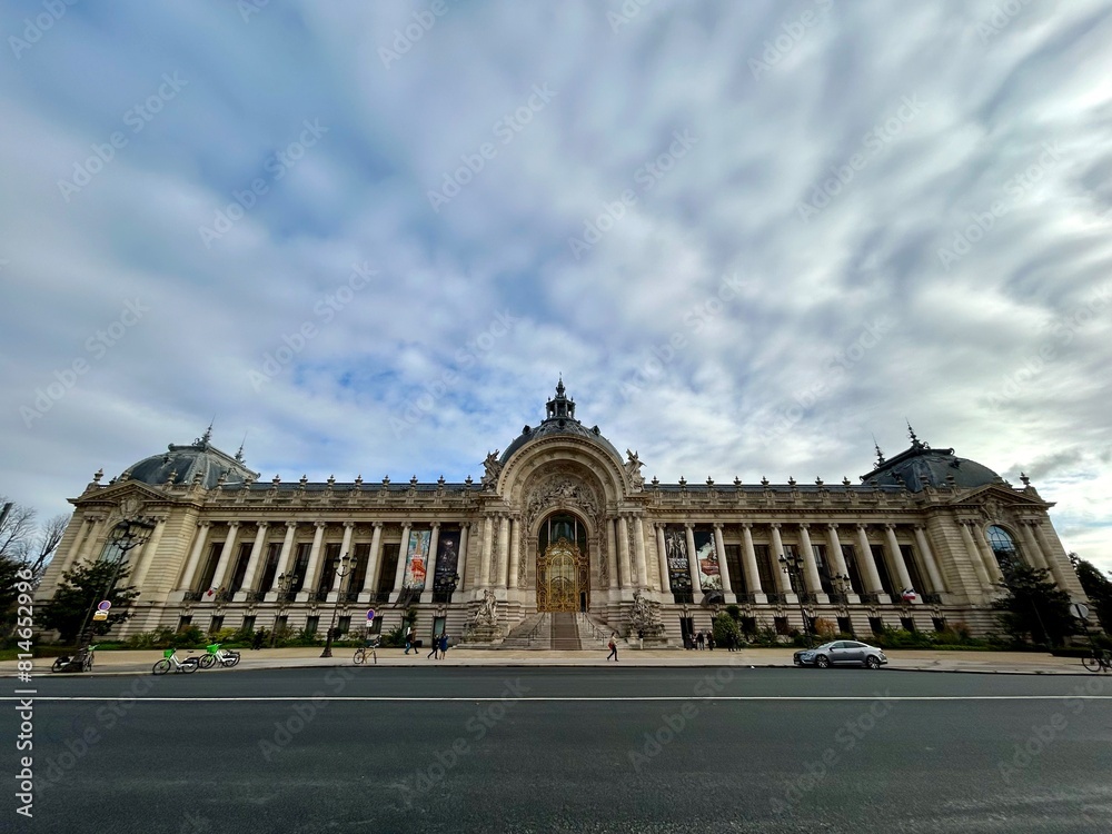 Fototapeta premium Petit Palais, France, Paris, blue sky.