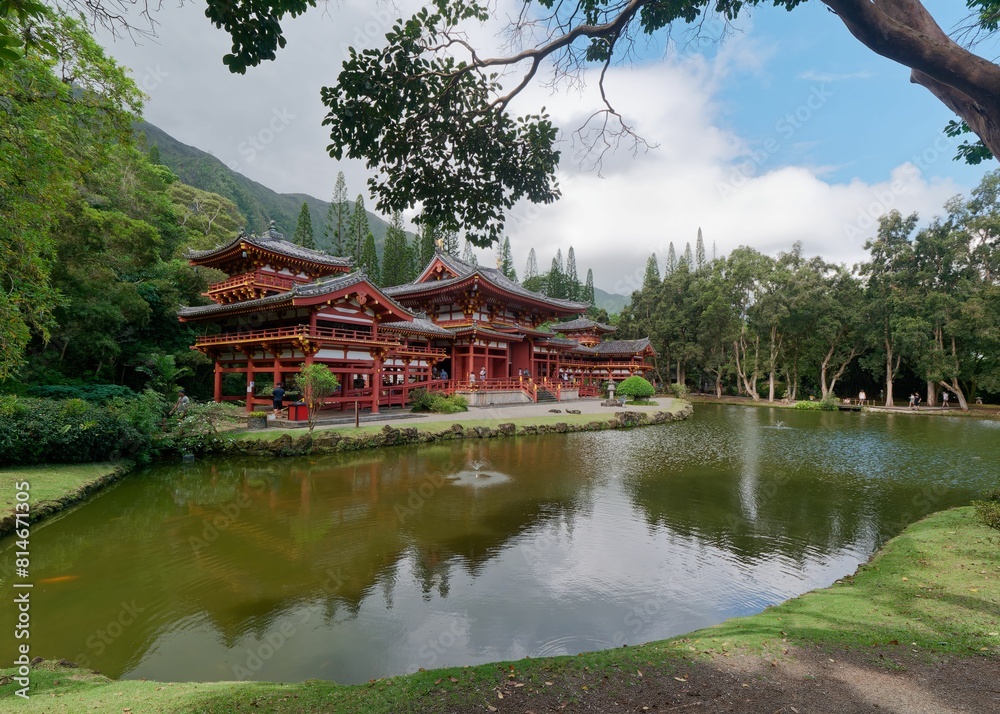 Byodo-In Buddhist Temple in the Valley of the Temples, Island of Oahu, Hawaii, USA. Byodo-In Buddhist Temple in the Valley of the Temples, Island of Oahu, Hawaii, USA.