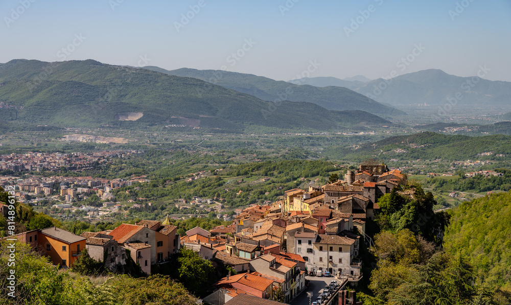 Obraz premium Miranda, Molise, Italy. Spectacular spring panorama. 2024