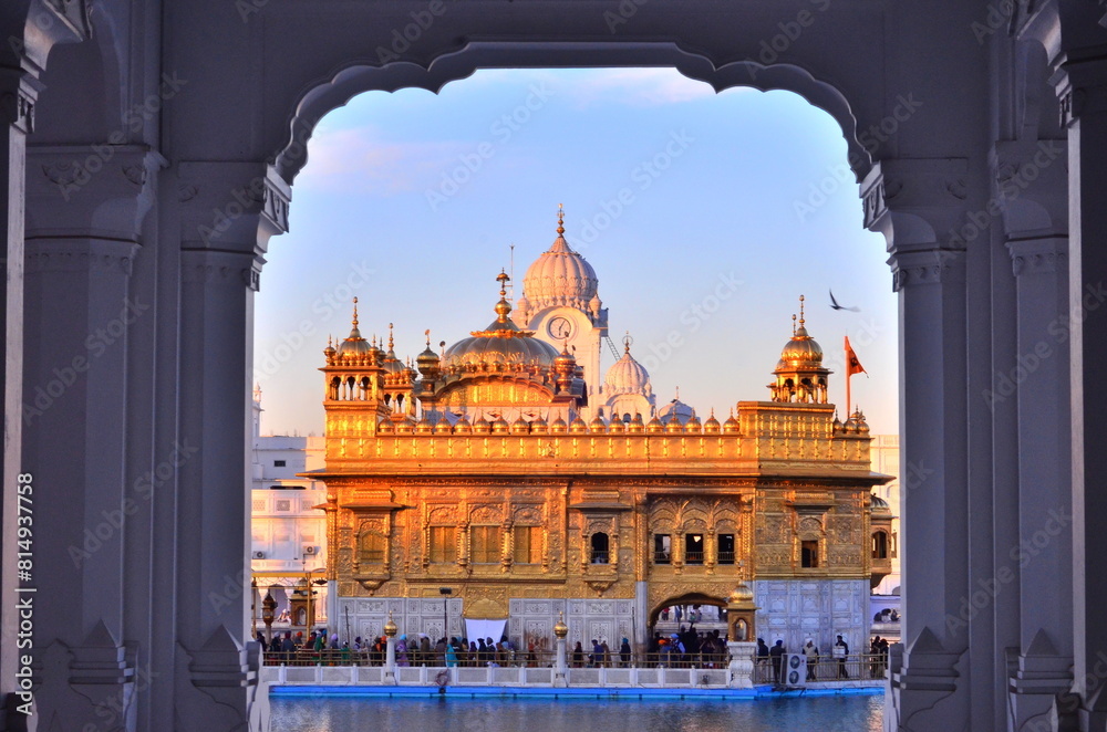 Fototapeta premium Golden temple India