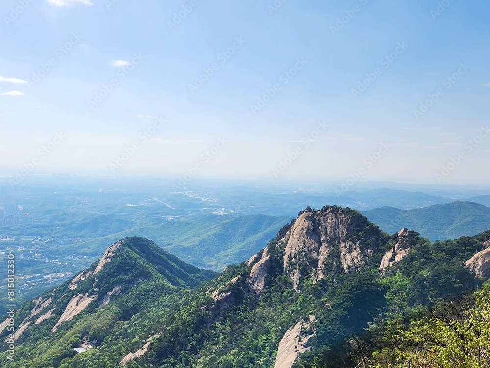 Naklejka premium the top of Bukhansan Mountain in Korea in sunny weather. hiking in korea. mountains Korea Seoul