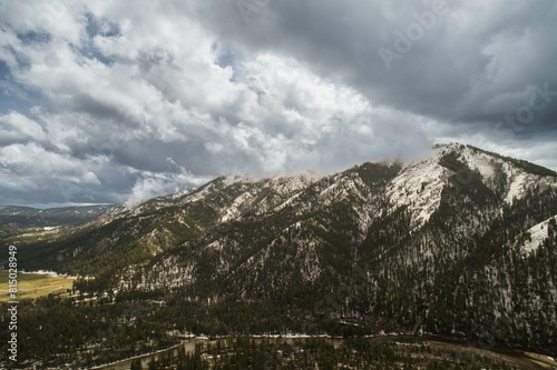 sawtooth mountain range