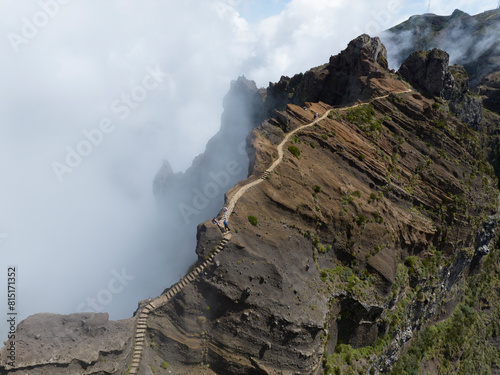 Entorno de montaña de pico do Arieiro en Madeiro