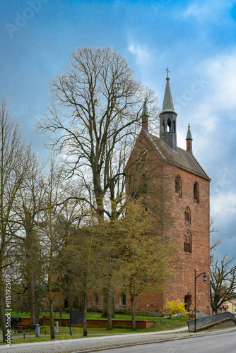 Denkmalgeschützte gotische Kirche "St. Nikolai" in Alt Ruppin, Ansicht von Nordwesten