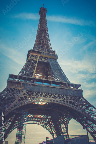 The Eiffel Tower : a Famous Iron Sculpture, Symbol of Paris
