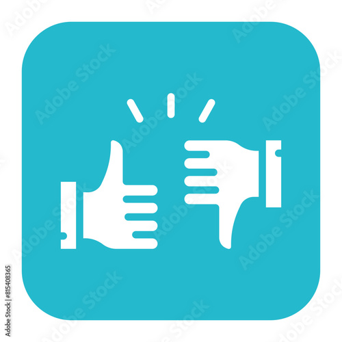 Criticism icon vector image. Can be used for Literature.