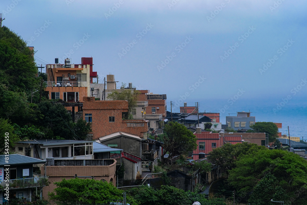 Obraz premium Houses in the mountain overlooking Yinyang sea.