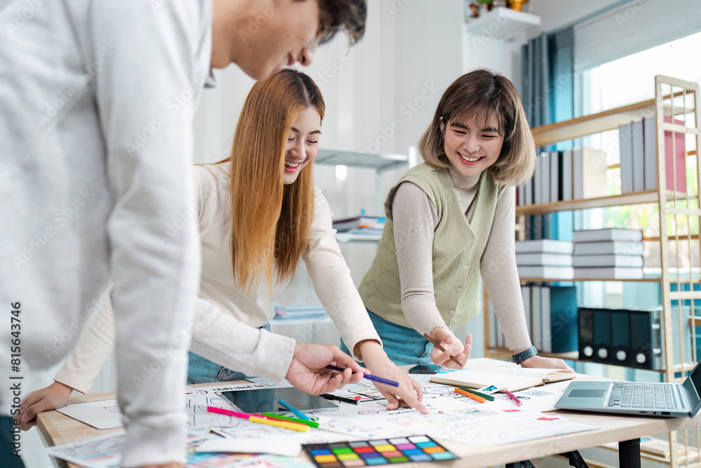 team of UI UX web designer are working together to develop mobile responsive websites with UI UX front end designer previews team of UI UX web designer are working together to develop mobile responsive websites with UI UX front end designer previews