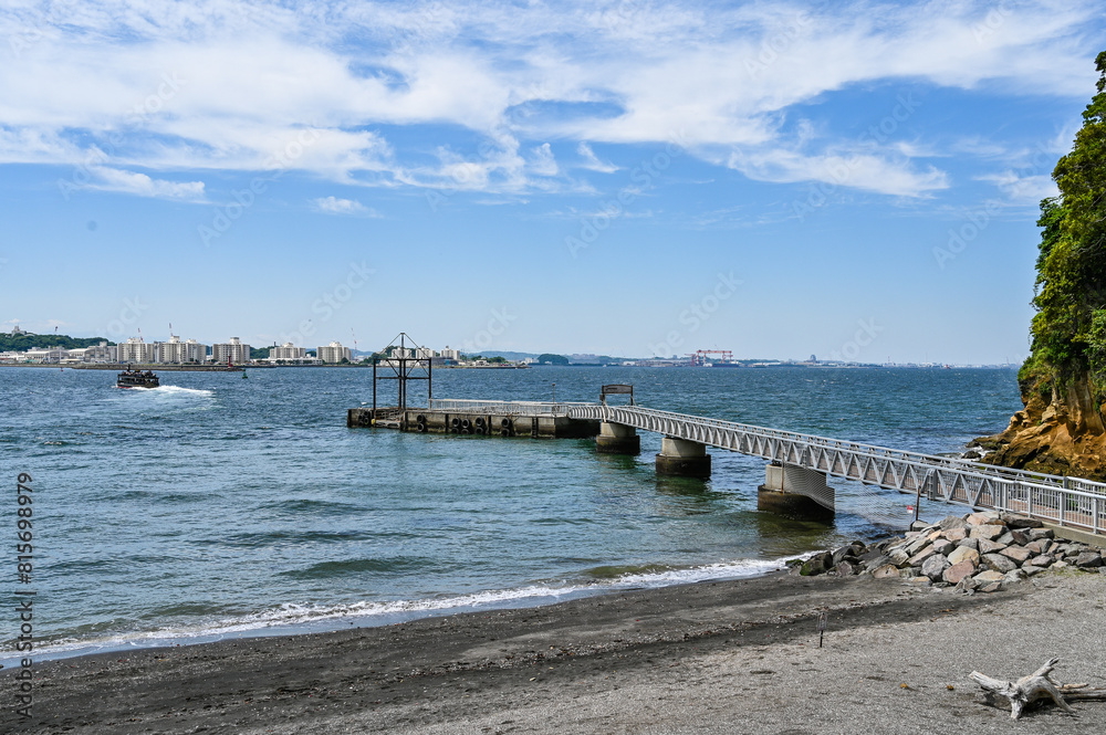 東京湾にある無人島の猿島 東京湾にある無人島の猿島