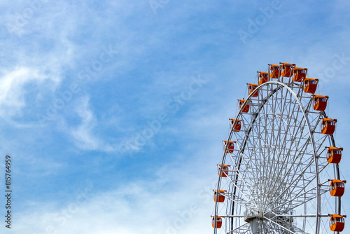 長崎の観覧車と空と雲02 photo