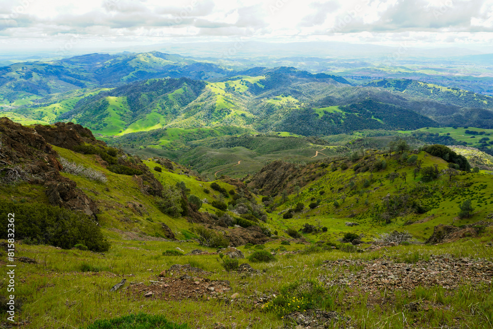 Naklejka premium Grass Covered Ridge Lines and Hills
