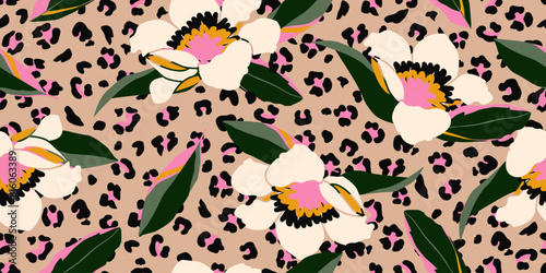 Fototapeta Naklejka Na Ścianę i Meble -  Exotic hand drawn flowers print, seamless patterns with floral and leopard for fabric, textiles, clothing, poster, cover, banner, wall art, home decor, abstract backgrounds.