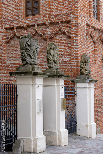 Sculptures above the entrance gate to medieval Ducal Castle (Szczecin Castle), Szczecin, Poland