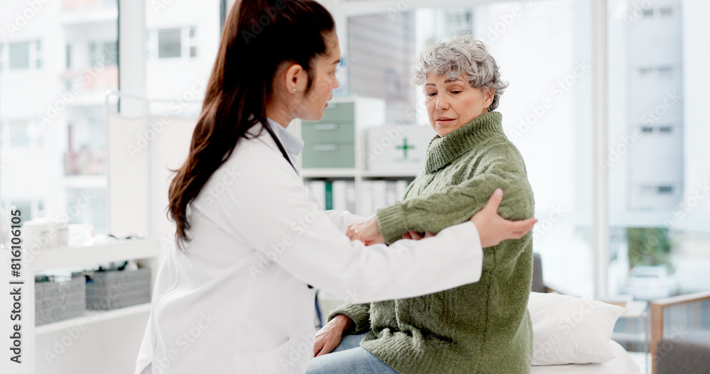 Obraz premium Welcome, old woman or doctor shaking hands with patient in consultation for healthcare checkup at hospital. Meeting, handshake or medical worker greeting a senior person in appointment at clinic