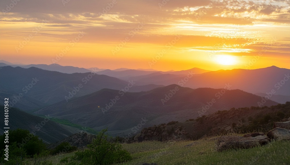 Obraz premium Peak Performance: Nature's Spectacular Sunset Show
