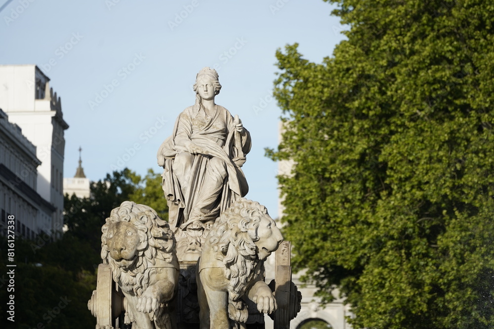 Estatua fuente de Cibeles en la ciudad de Madrid, España Estatua fuente de Cibeles en la ciudad de Madrid, España