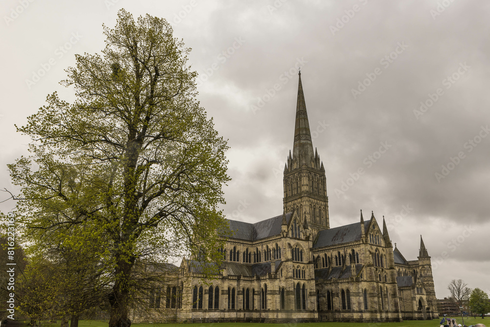 Fototapeta premium Gothic Salisbury Cathedral, United Kingdom