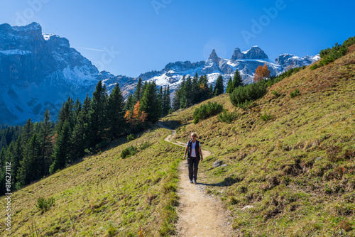 Golmweg mit 3 Türme, Gauertal, Montafon in Vorarlberg, Österreich