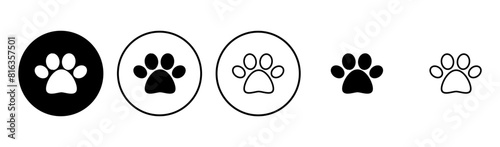 Paw icon set. paw print icon vector. dog or cat paw