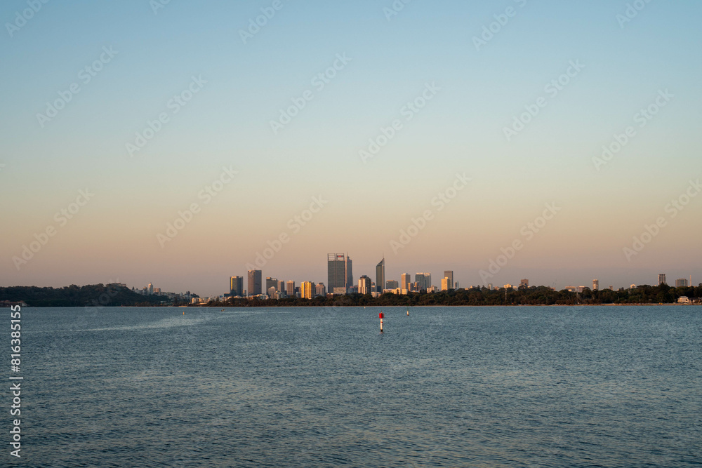 Obraz premium Perth city skyline at sunset