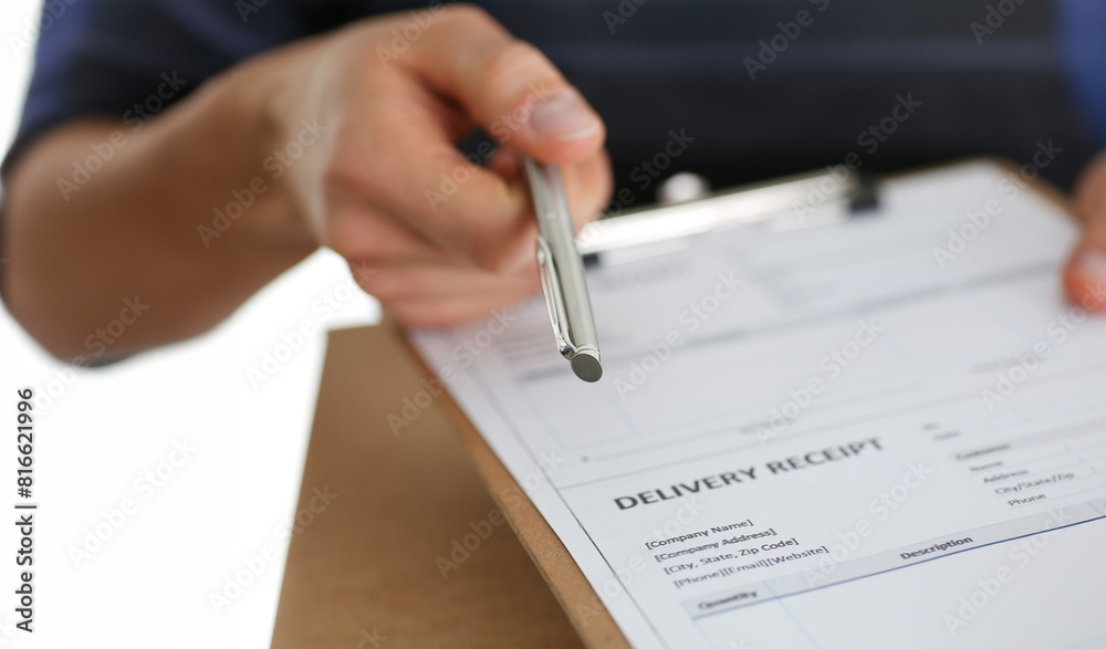 Specialist courier delivery service offers to fill the contract of cooperation to the client. Terms of delivery are agreed upon and signed by both parties with a pen in hand Specialist courier delivery service offers to fill the contract of cooperation to the client. Terms of delivery are agreed upon and signed by both parties with a pen in hand