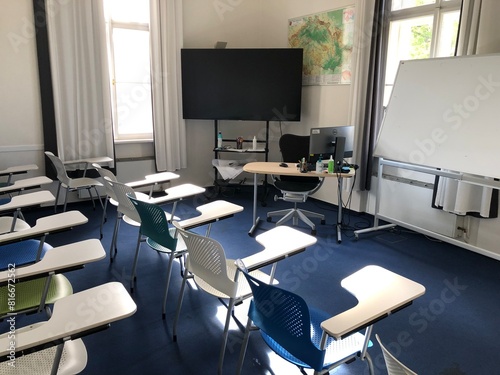 Classroom with empty desks 