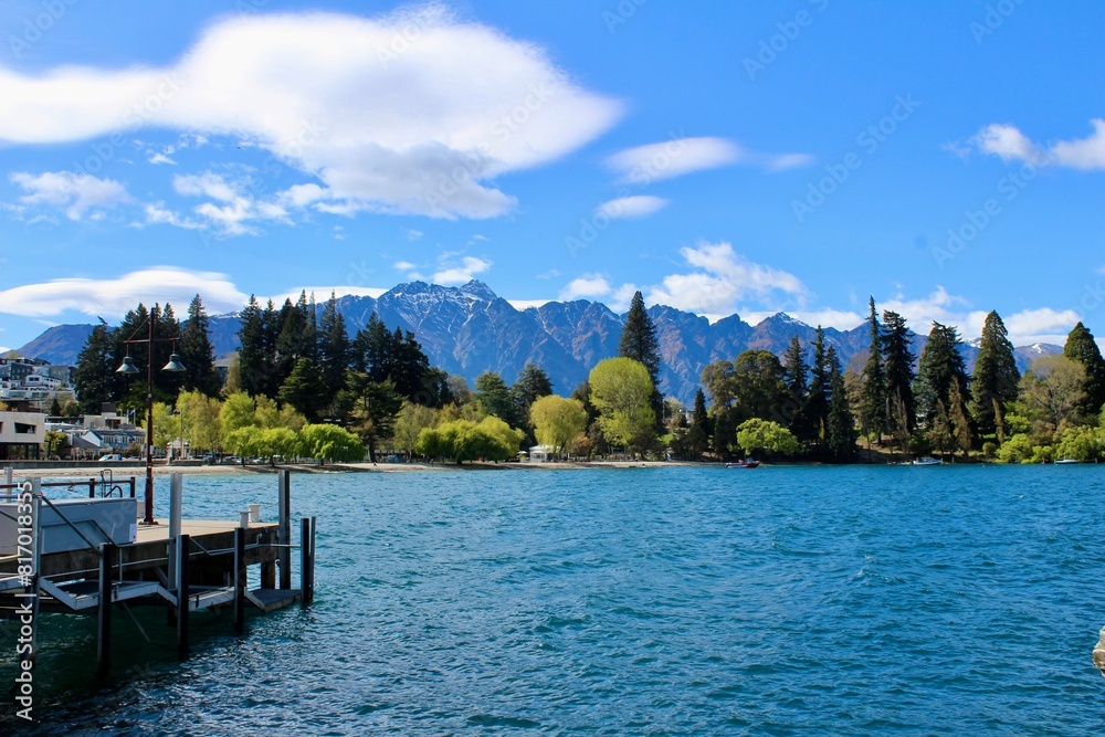 Fototapeta premium lake and mountains