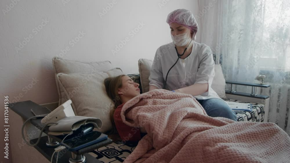 An ambulance arrived at the patient's home An ambulance arrived at the patient's home