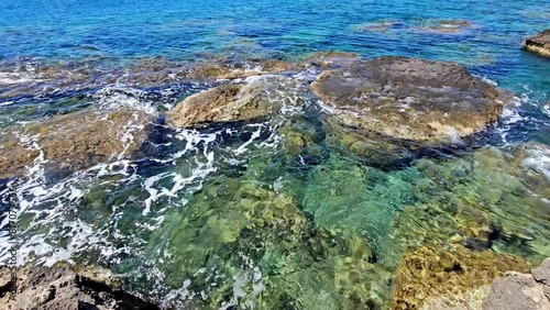 Felsen im Meer 3