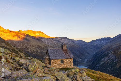 Chapels & Hermitages in mountainous landscapes 