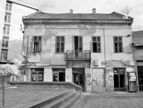 Old and abandoned building in the city of Zrenjanin.