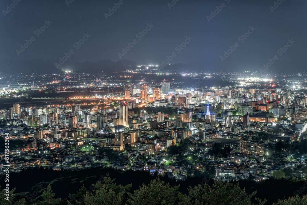 Obraz premium 岩手県 岩山公園から望む盛岡の夜景