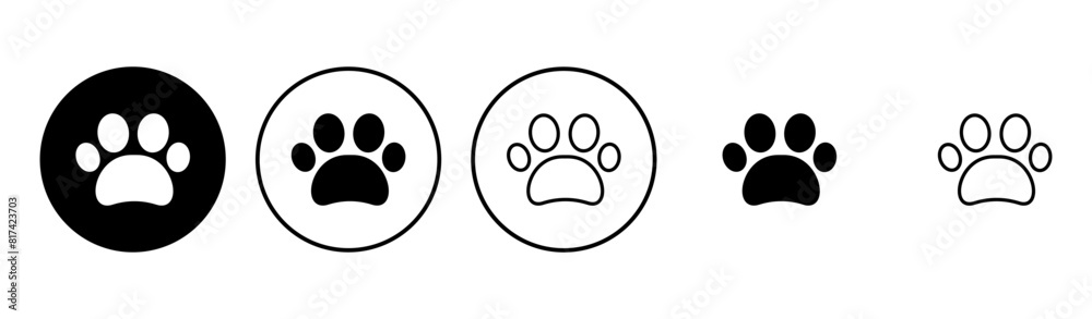 Paw icon set. paw print icon vector. dog or cat paw Paw icon set. paw print icon vector. dog or cat paw