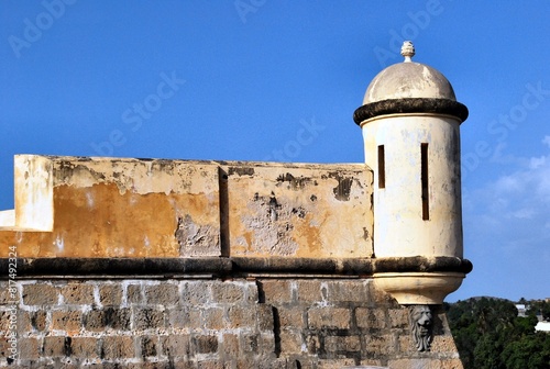 The Castle of San Antonio de la Eminencia is a fortification built in the 17th century near Cuman    Venezuela  by the governor of the Province of Nueva Andaluc  a y Paria to protect the city from const