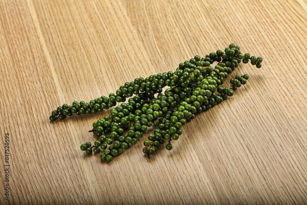 Fresh ripe green peppercon heap