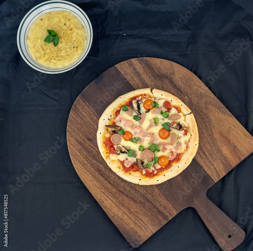 The Birdwood homemade Pizza.