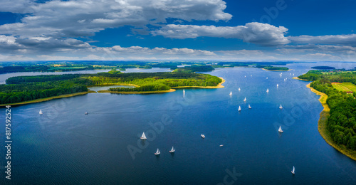 Fototapeta Naklejka Na Ścianę i Meble -  Mazury - jezioro Kisajno.