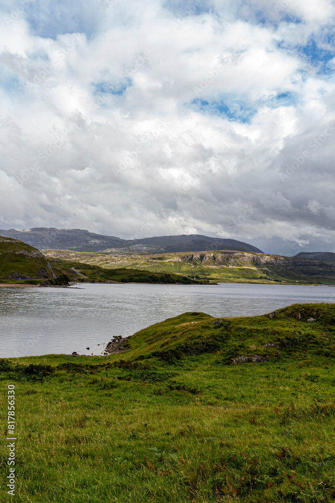 Fototapeta premium The assynt ruins of Ardvreck castle